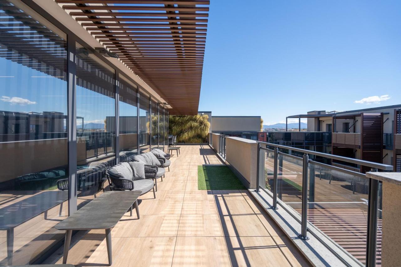 Aurealiving - Trastevere Suite With Rooftop & Gym, Your Place In Roma Exterior foto