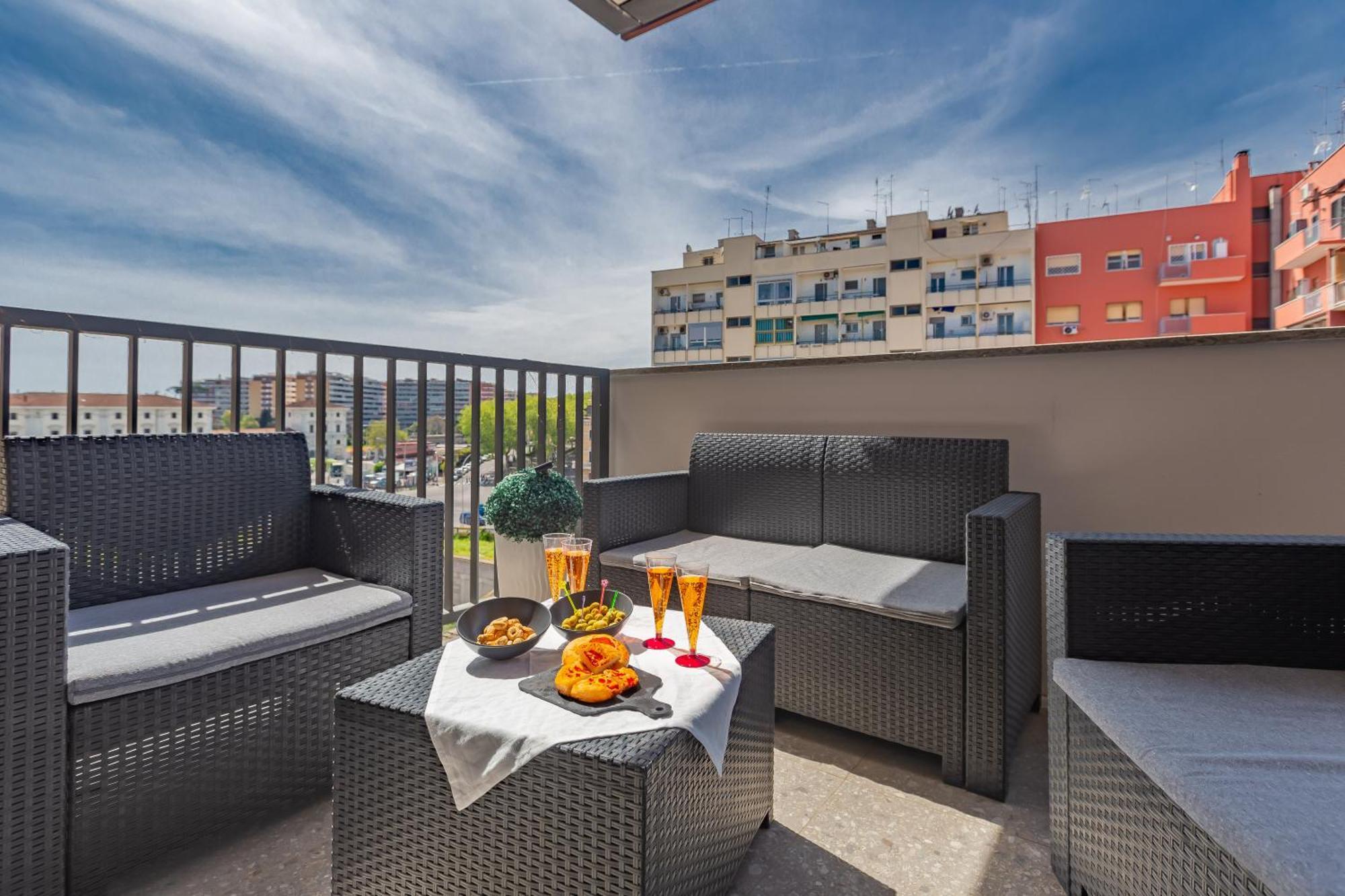 Aurealiving - Trastevere Suite With Rooftop & Gym, Your Place In Roma Exterior foto